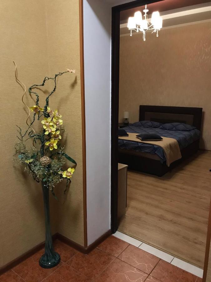 Rent Apartment In The Center Of Chernigov Exterior foto